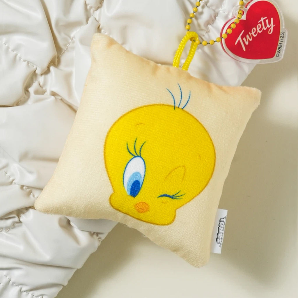 [DAISO] LOONEY TUNES Cushion Acrylic Keyring Tweety - 1ea