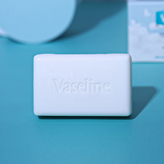 [DAISO] AEKYUNG VASELINE Daily Moisture Soap - 100g