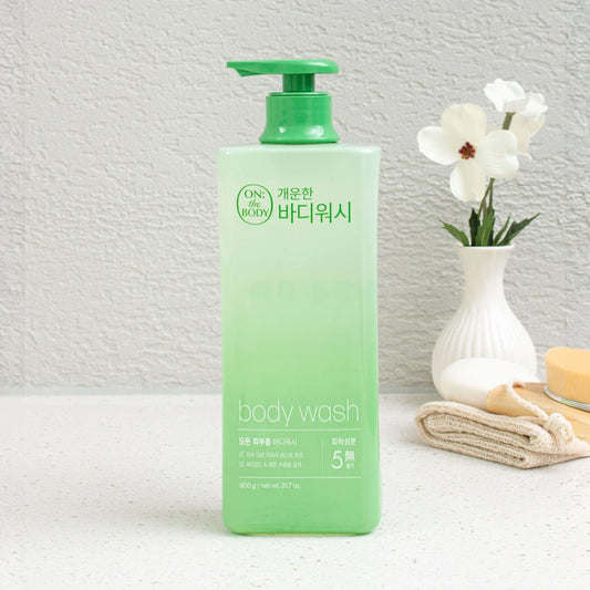 [DAISO] ON THE BODY Moisturizing Body Wash Lemon Verbena Scent - 900ml