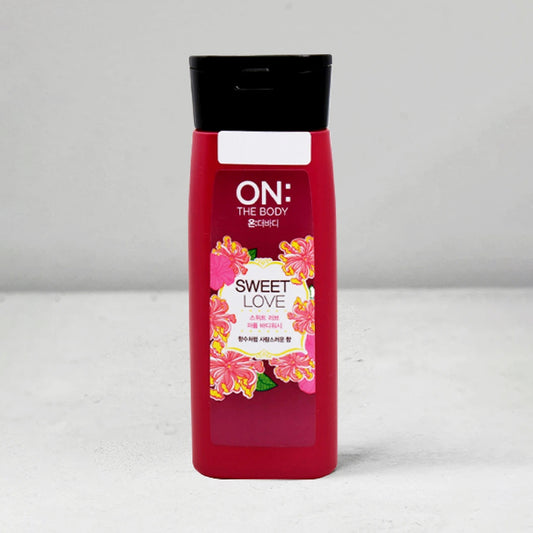 [DAISO] ON THE BODY Perfume Sweet Love Body Wash - 180g