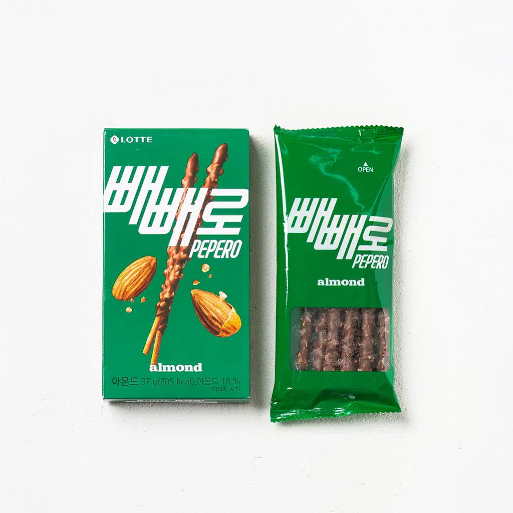 [DAISO] LOTTE Pepero Almond - 37g