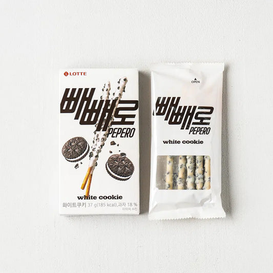 [DAISO] LOTTE Pepero white Cookie - 37g