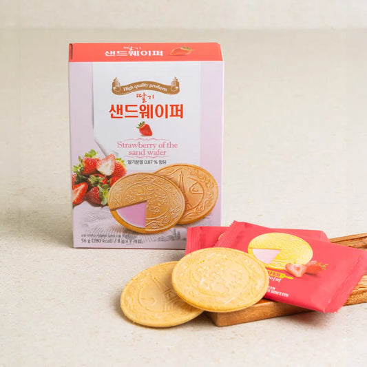 [DAISO] Strawberry Sand Wafer - 56g